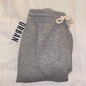 urban outfitter sweatpants